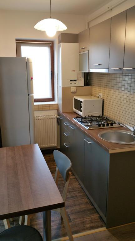 شقة Apartament Aosta سِنايا المظهر الخارجي الصورة